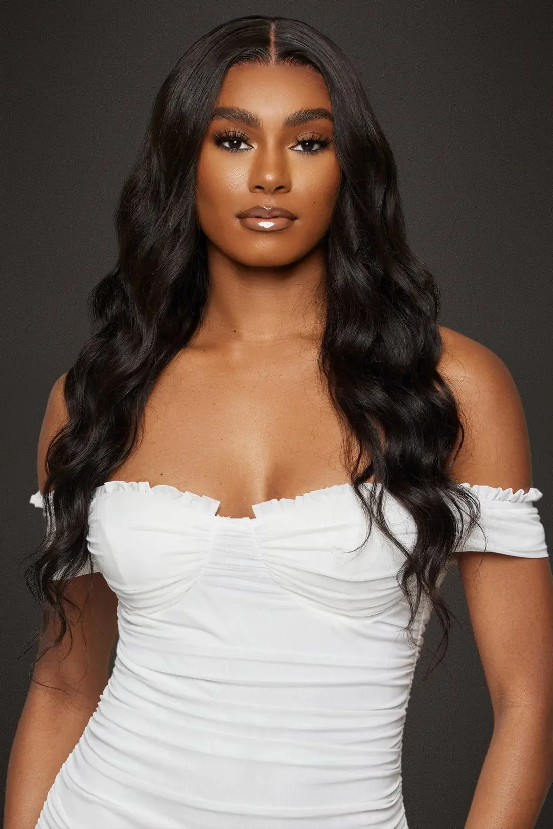 Perruque Cheveux Cambodge - Cheveux naturels - Cheveux ondulés - Cheveux Remy -Cheveux 100% vierges - Cheveux Remy - Cheveux du Cambodge- Par Othentique - Boutique en ligne- Paris- 1024 pixelsx 1536 pixels