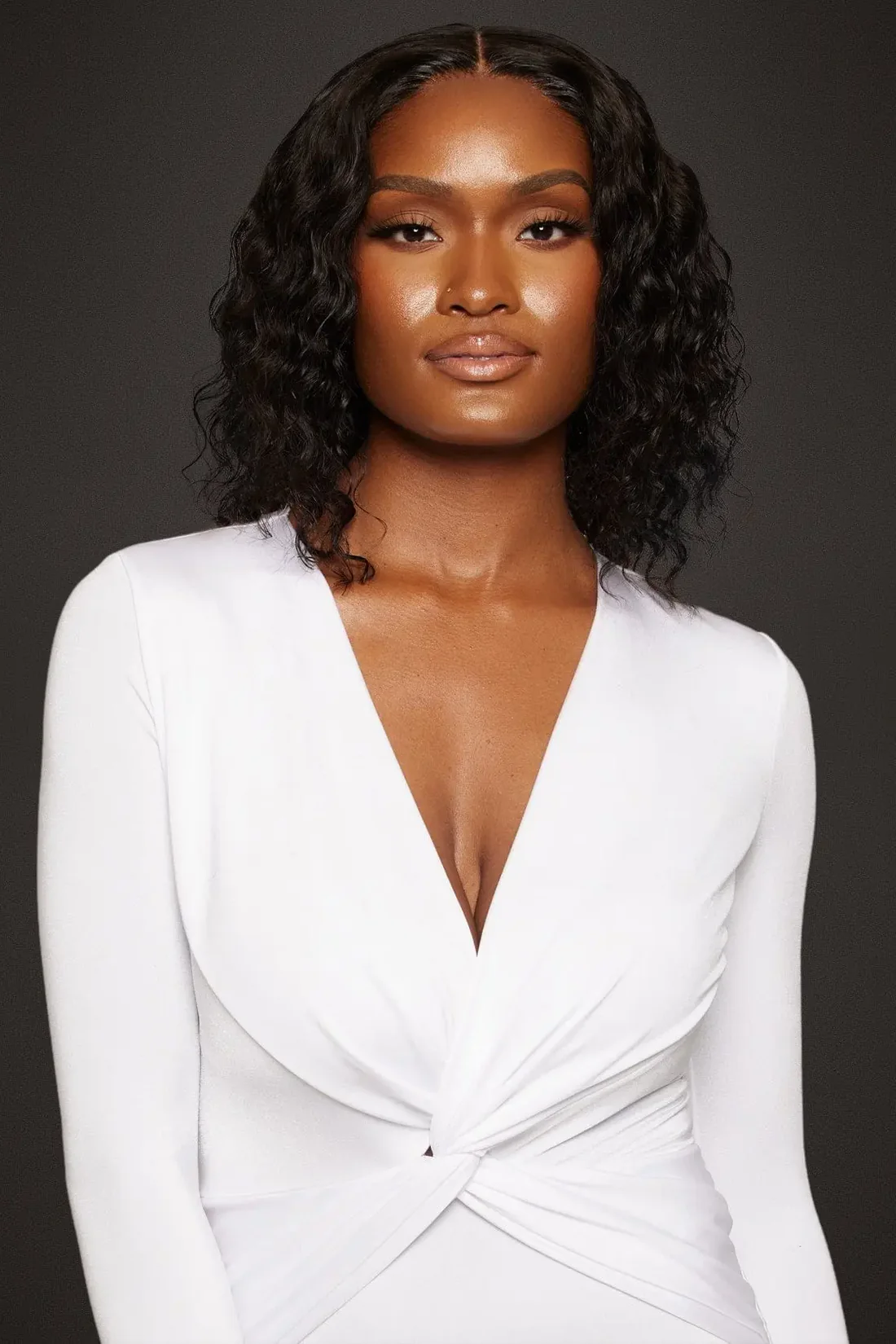 Perruque KinkyCurlyYaki avec Closure, 22, Cheveux Raides et Souples, Relaxed Straight - 1024 pixels-1536 pixels